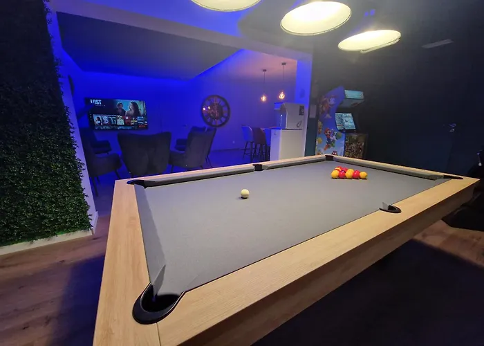 Un Moment - Le Nordique לינה וארוחת בוקר