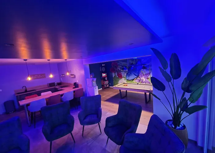 Un Moment - Le Nordique לינה וארוחת בוקר